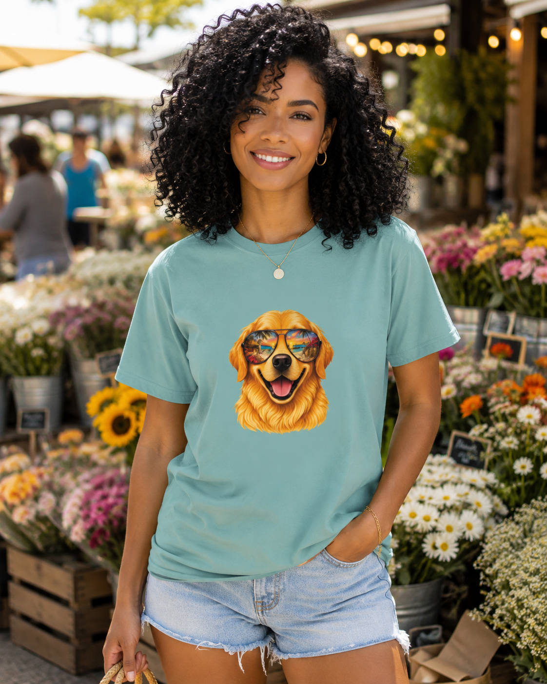 Golden Retriever Beach T-Shirt | Tropical Dog Lover Tee